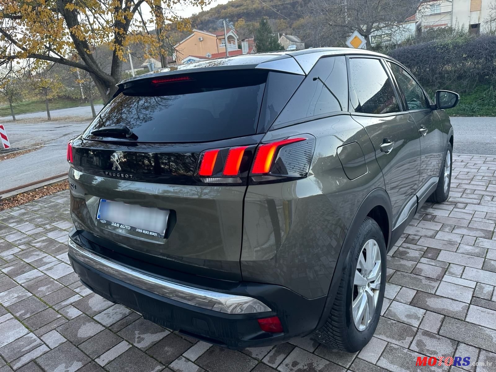 2020' Peugeot 3008 1,5 Bluehdi photo #6