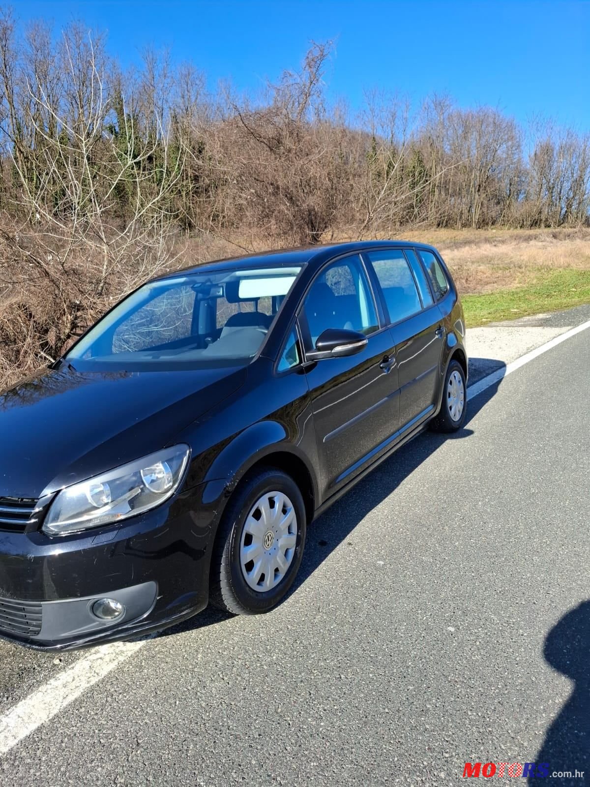 2014' Volkswagen Touran 1,6 Tdi photo #2