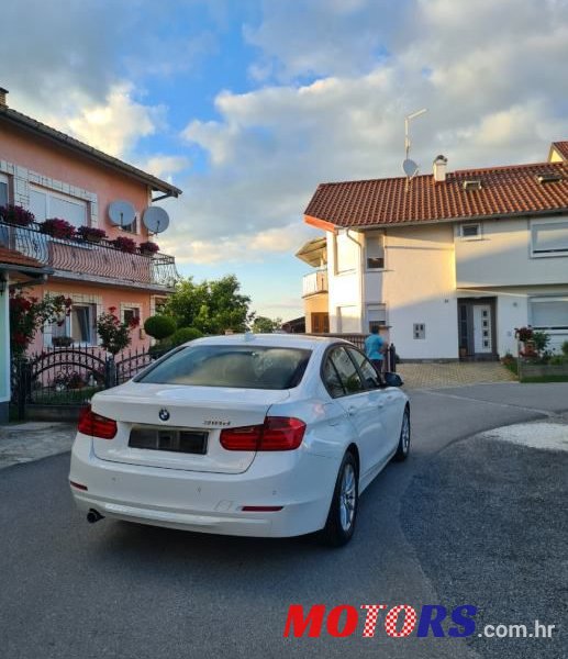2012' BMW Serija 3 318D photo #6