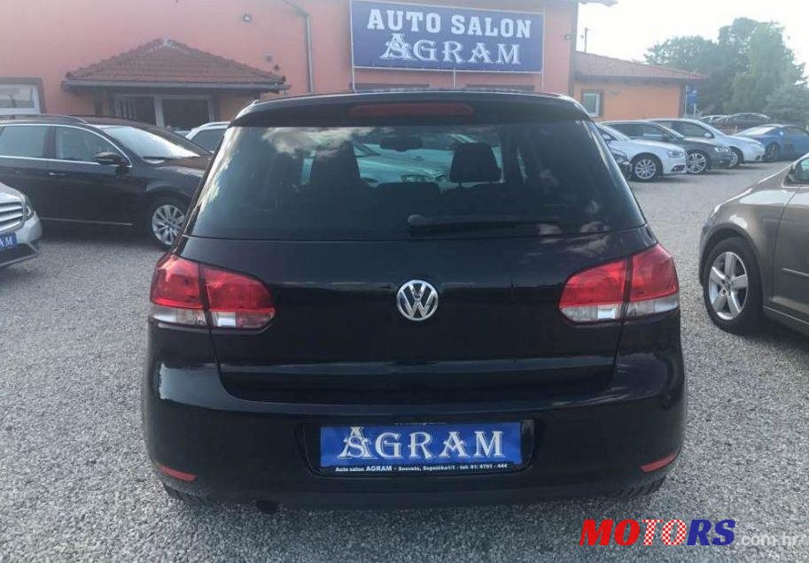 2012' Volkswagen Golf VI 1,6 Tdi photo #2