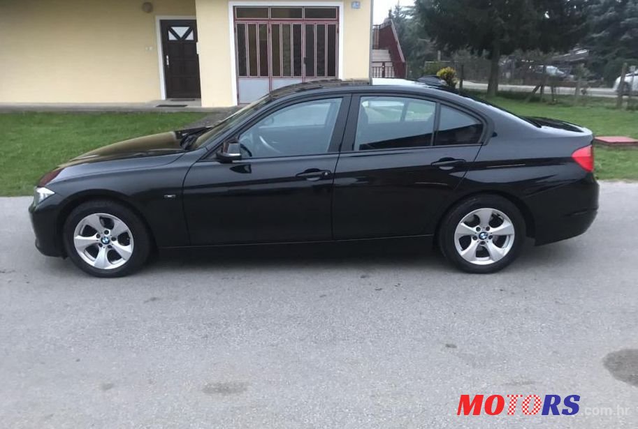 2013' BMW Serija 3 320D photo #1