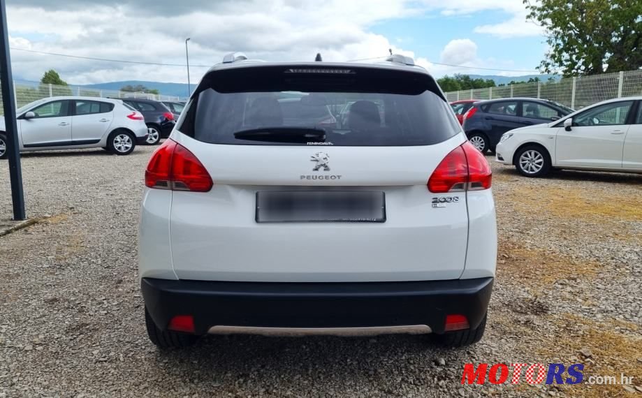 2015' Peugeot 2008 1,6 E-Hdi photo #4