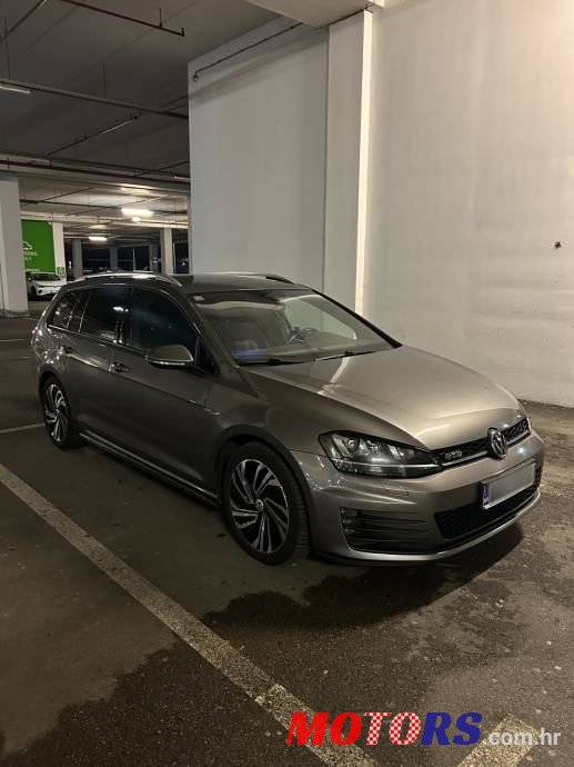 2016' Volkswagen Golf VII Variant photo #6