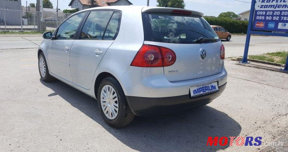 2007' Volkswagen Golf V 1,9 Tdi photo #2