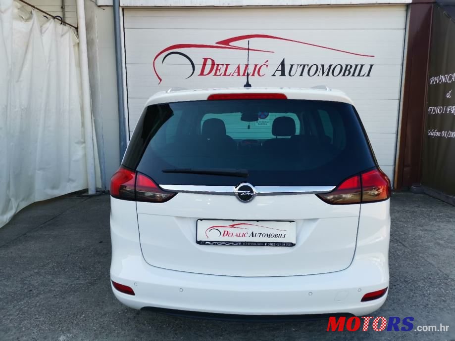 2013' Opel Zafira 2,0 photo #5