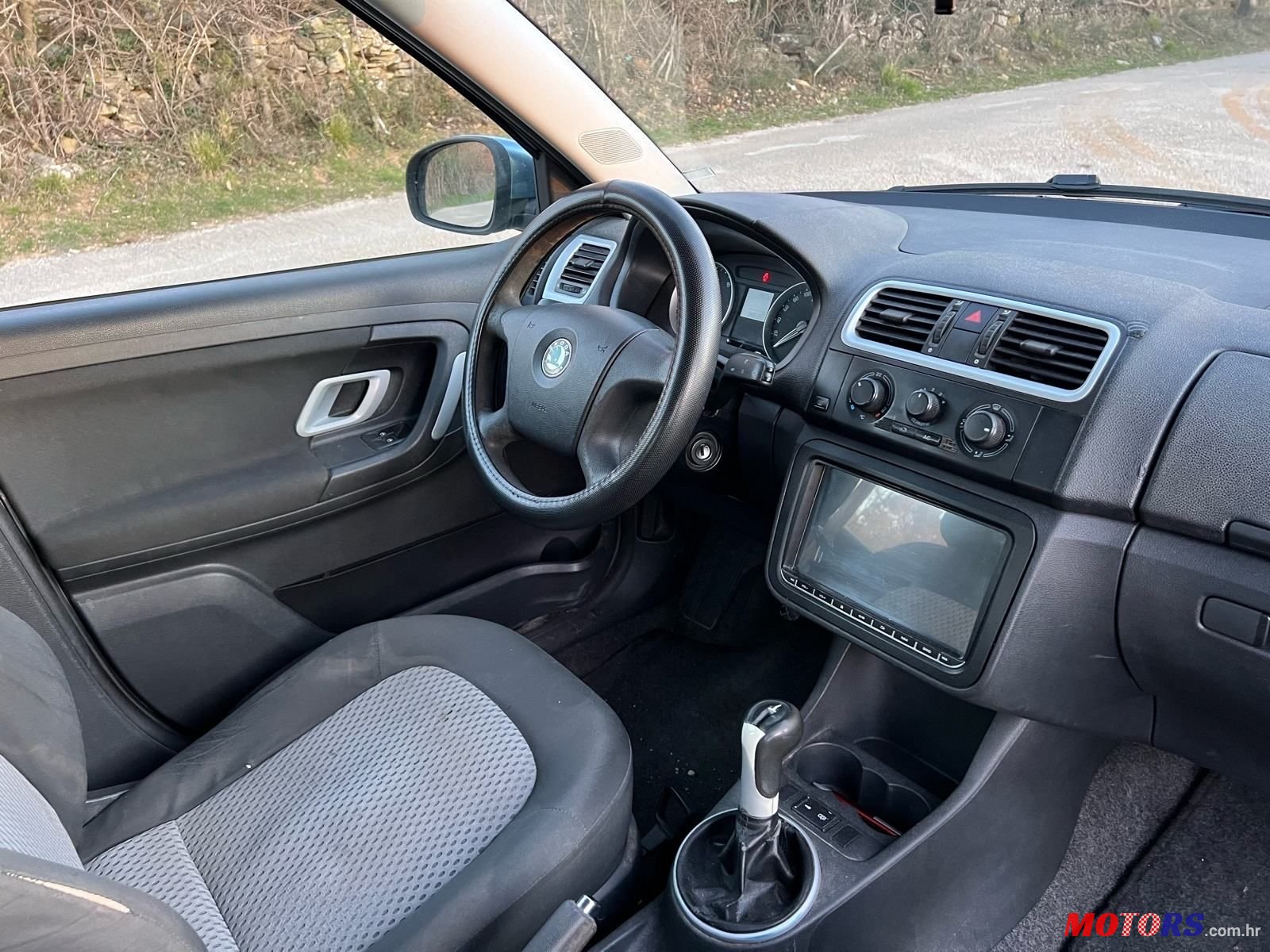 2008' Skoda Fabia Combi photo #6