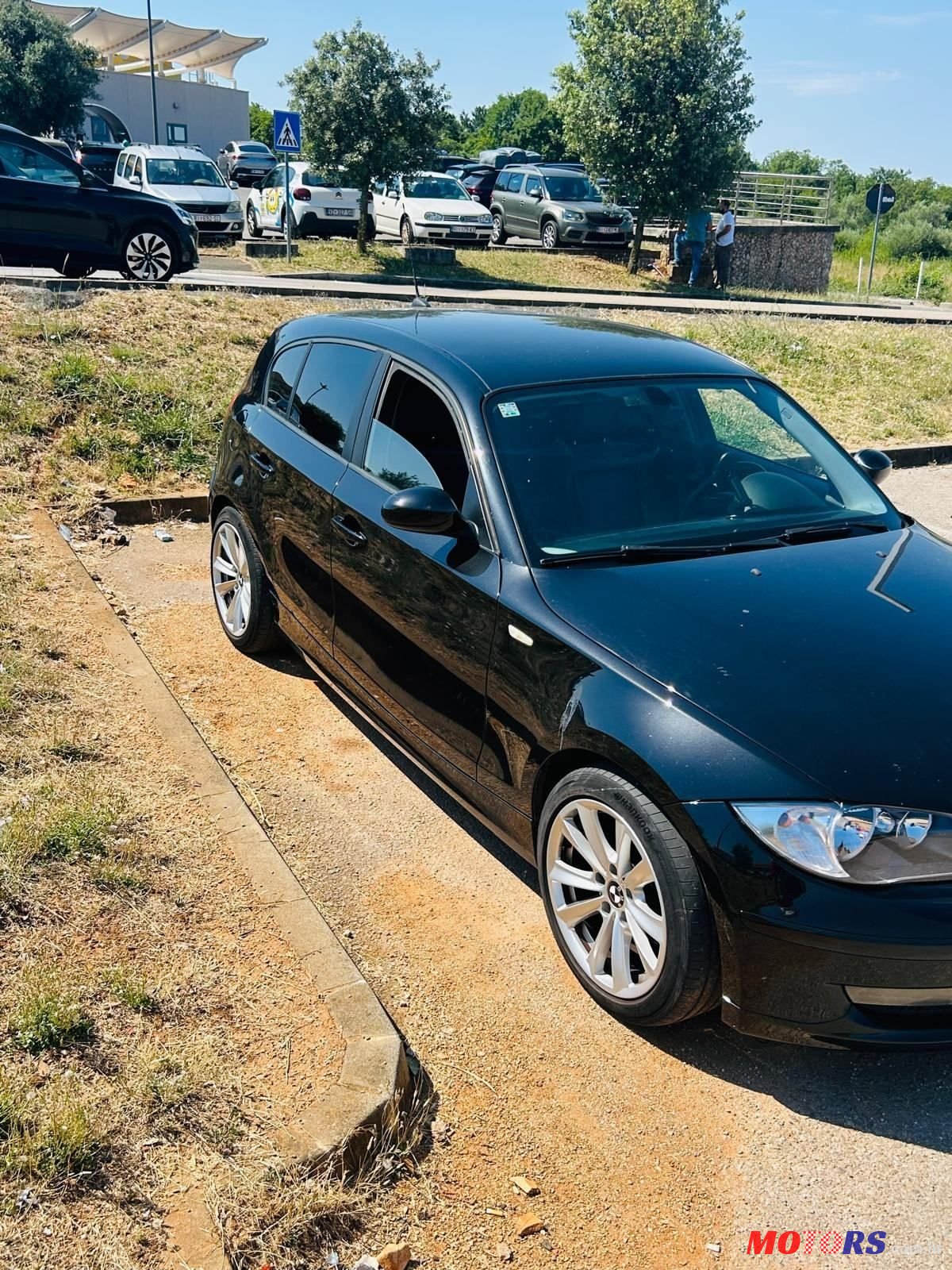 2009' BMW Serija 1 118D photo #2