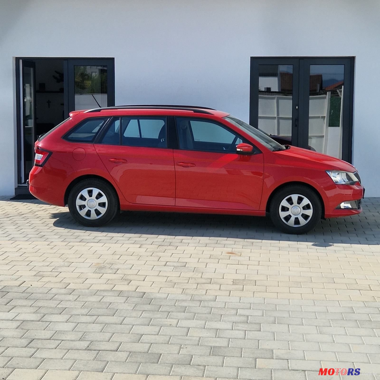 2017' Skoda Fabia Combi photo #5