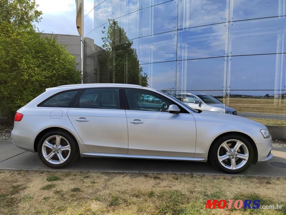 2013' Audi A4 Avant photo #6