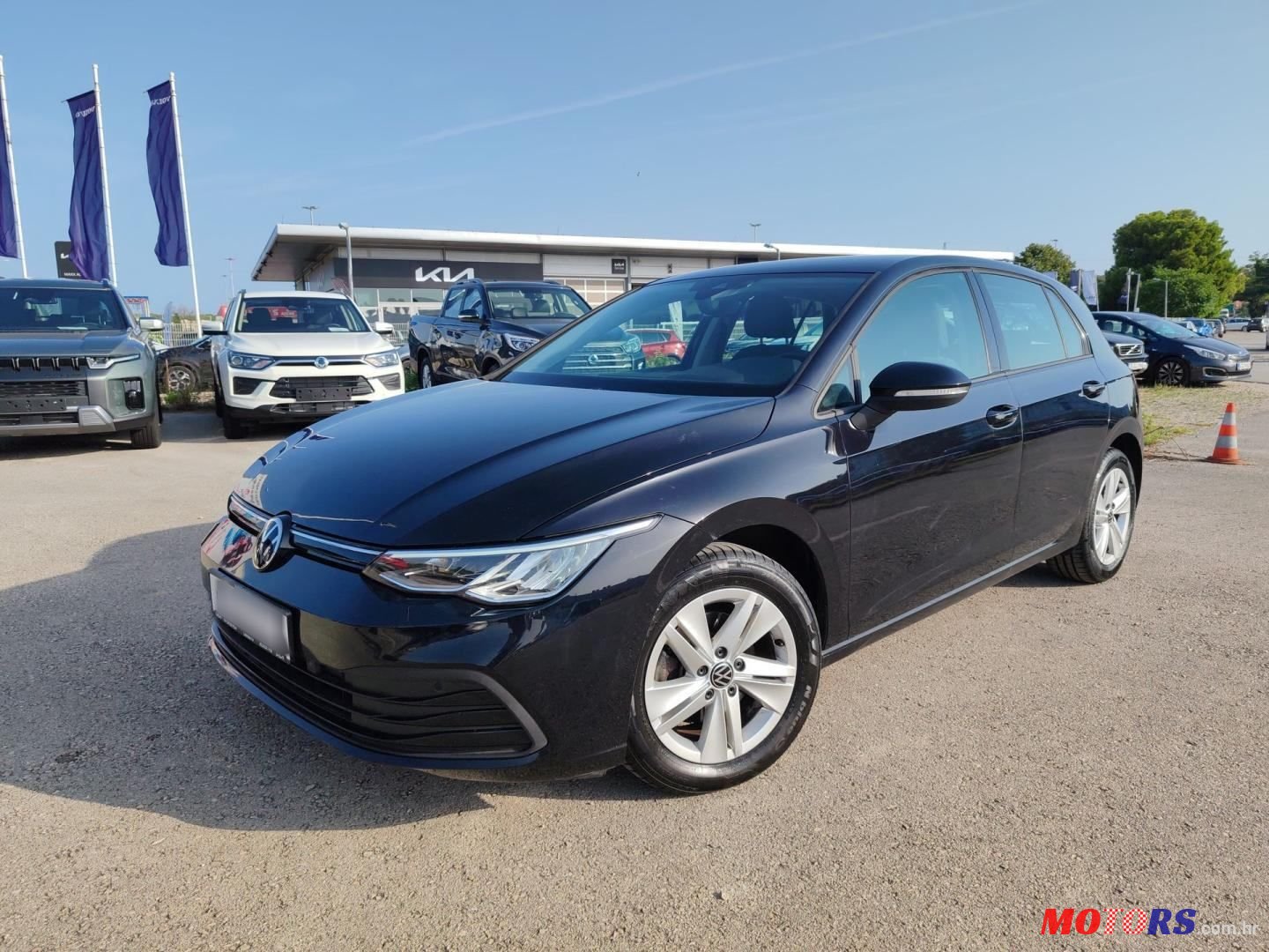 2022' Volkswagen Golf VIII 2.0 Tdi photo #1