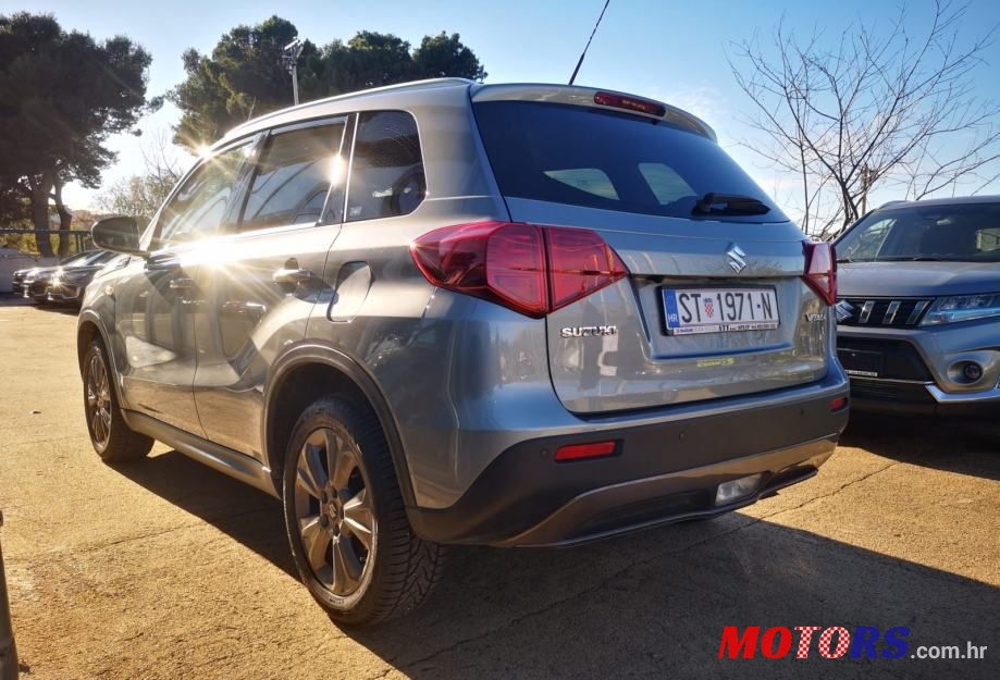 2019' Suzuki Vitara 1,0 photo #4