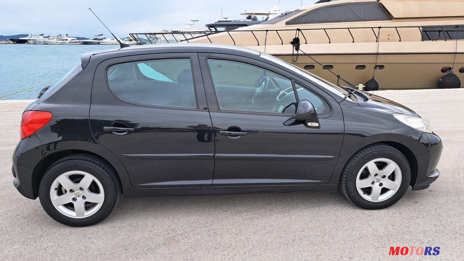 2007' Peugeot 207 1,4 16V photo #2