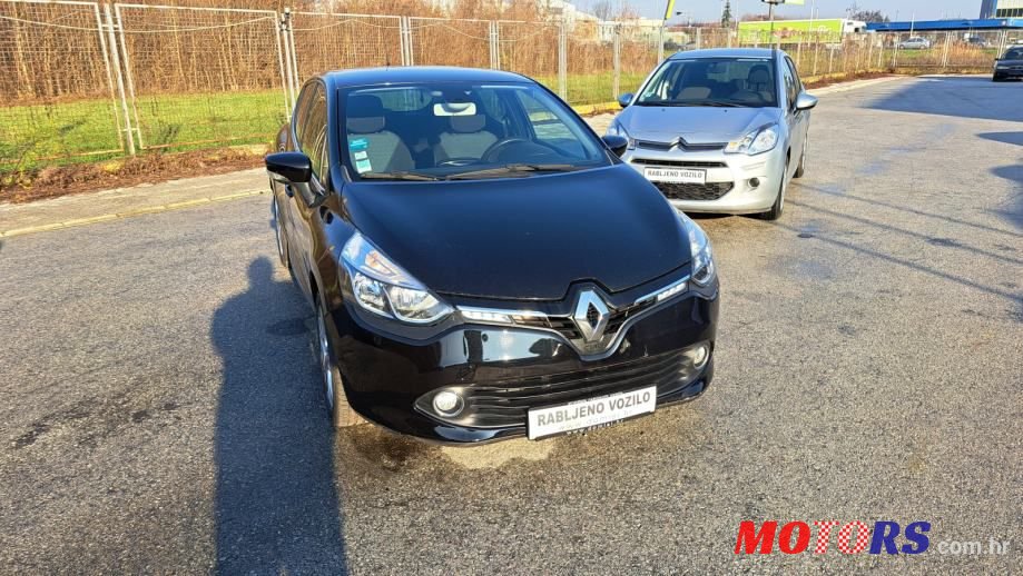 2015' Renault Clio Dci 90 photo #1