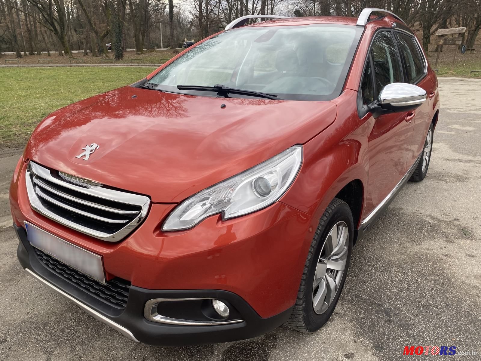 2015' Peugeot 2008 1,2 photo #4