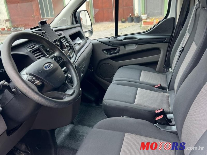 2020' Ford Transit Custom 2.0 Tdci photo #1