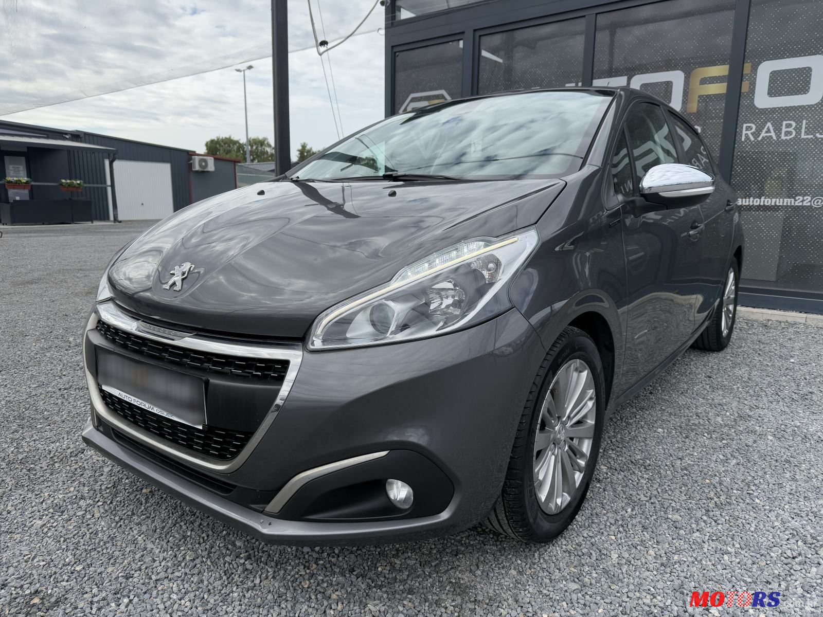 2019' Peugeot 208 1,2 Puretech photo #3