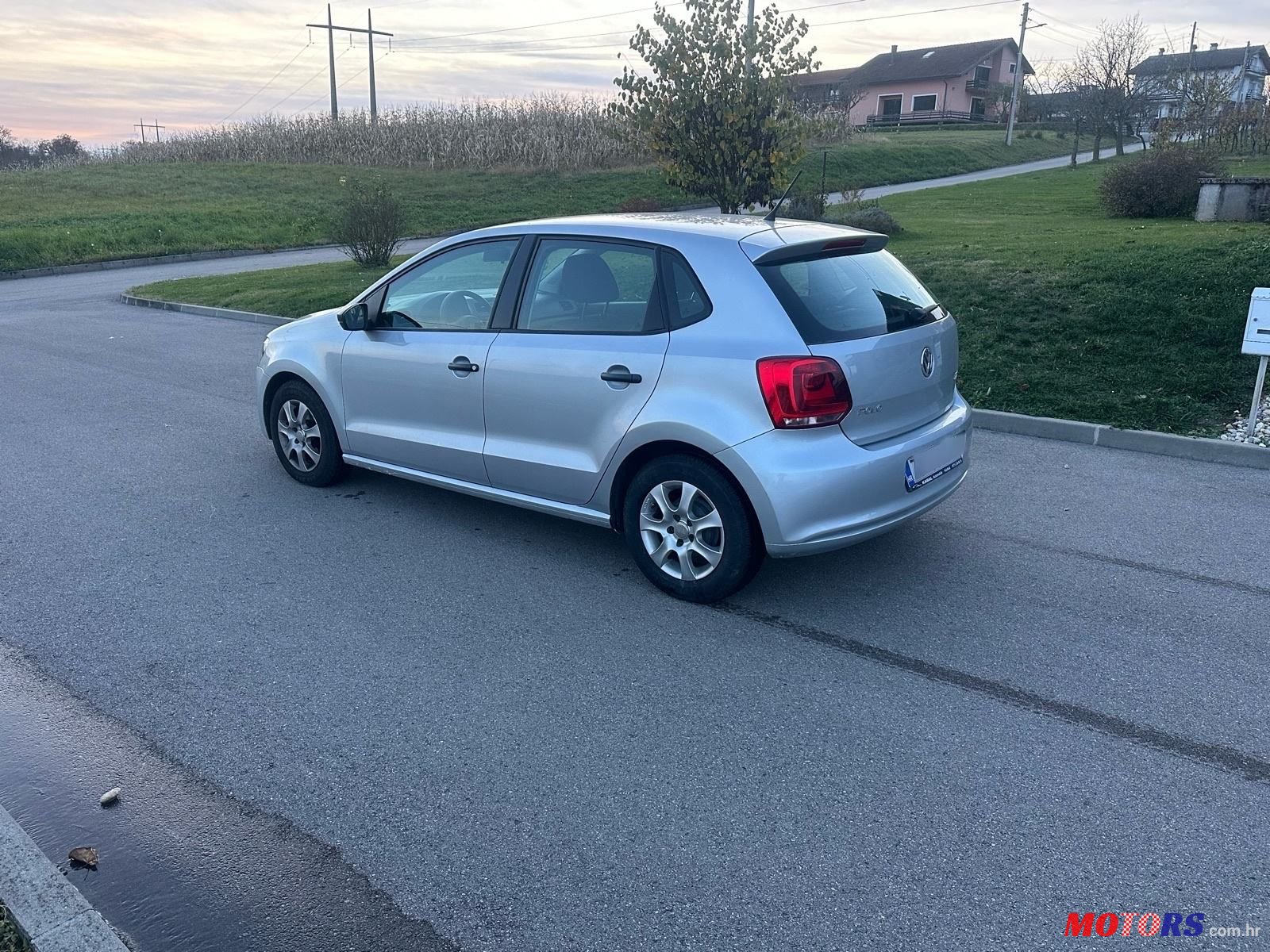 2010' Volkswagen Polo 1,6 Tdi photo #5