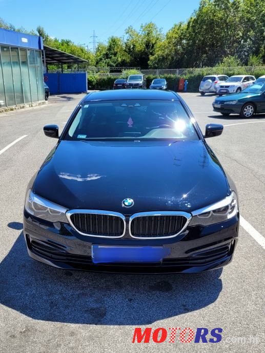 2018' BMW Serija 5 518 D photo #2