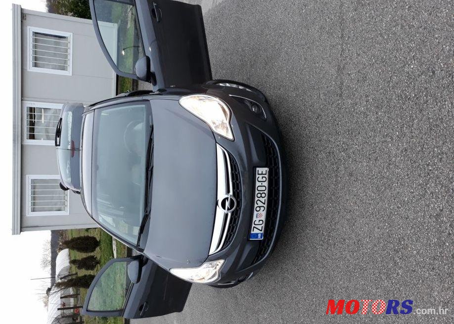 2012' Opel Corsa 1,3 Cdti photo #1