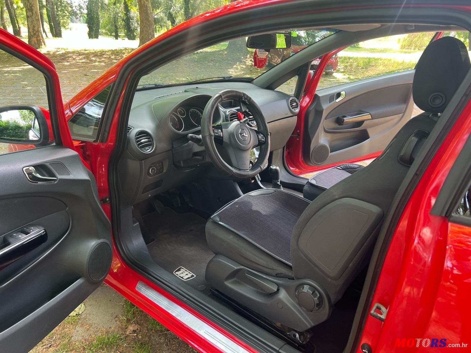 2011' Opel Corsa Sport 1,3 Cdti photo #2