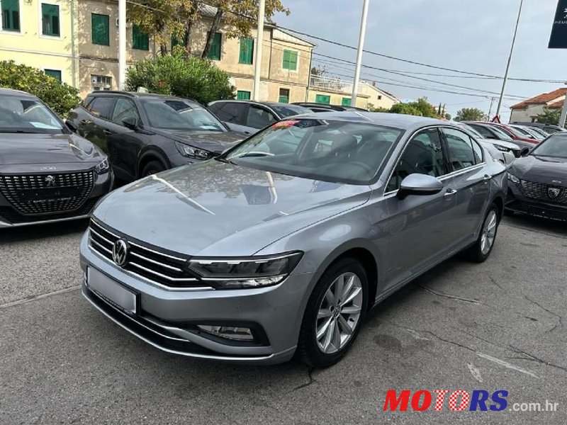 2020' Volkswagen Passat 1,6 Tdi photo #1