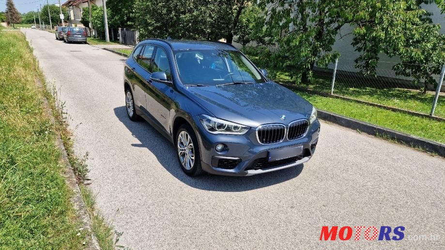 2017' BMW X1 18D photo #3