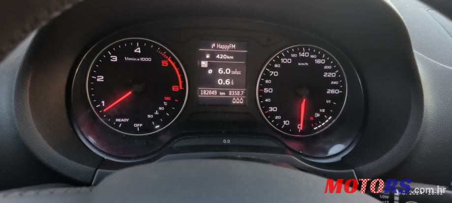 2016' Audi A3 1,6 Tdi Sport photo #2