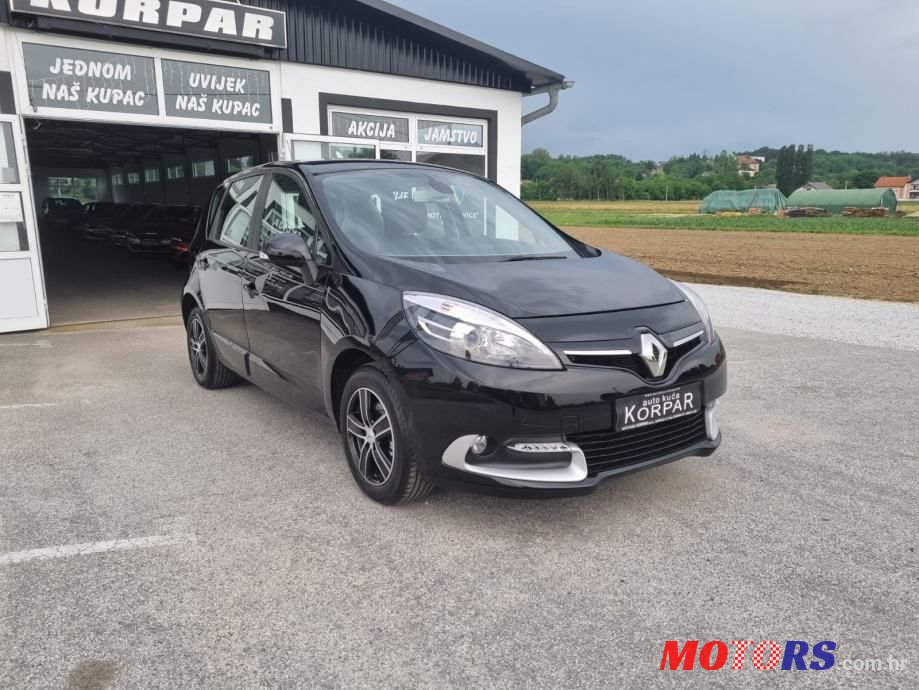 2014' Renault Scenic photo #3