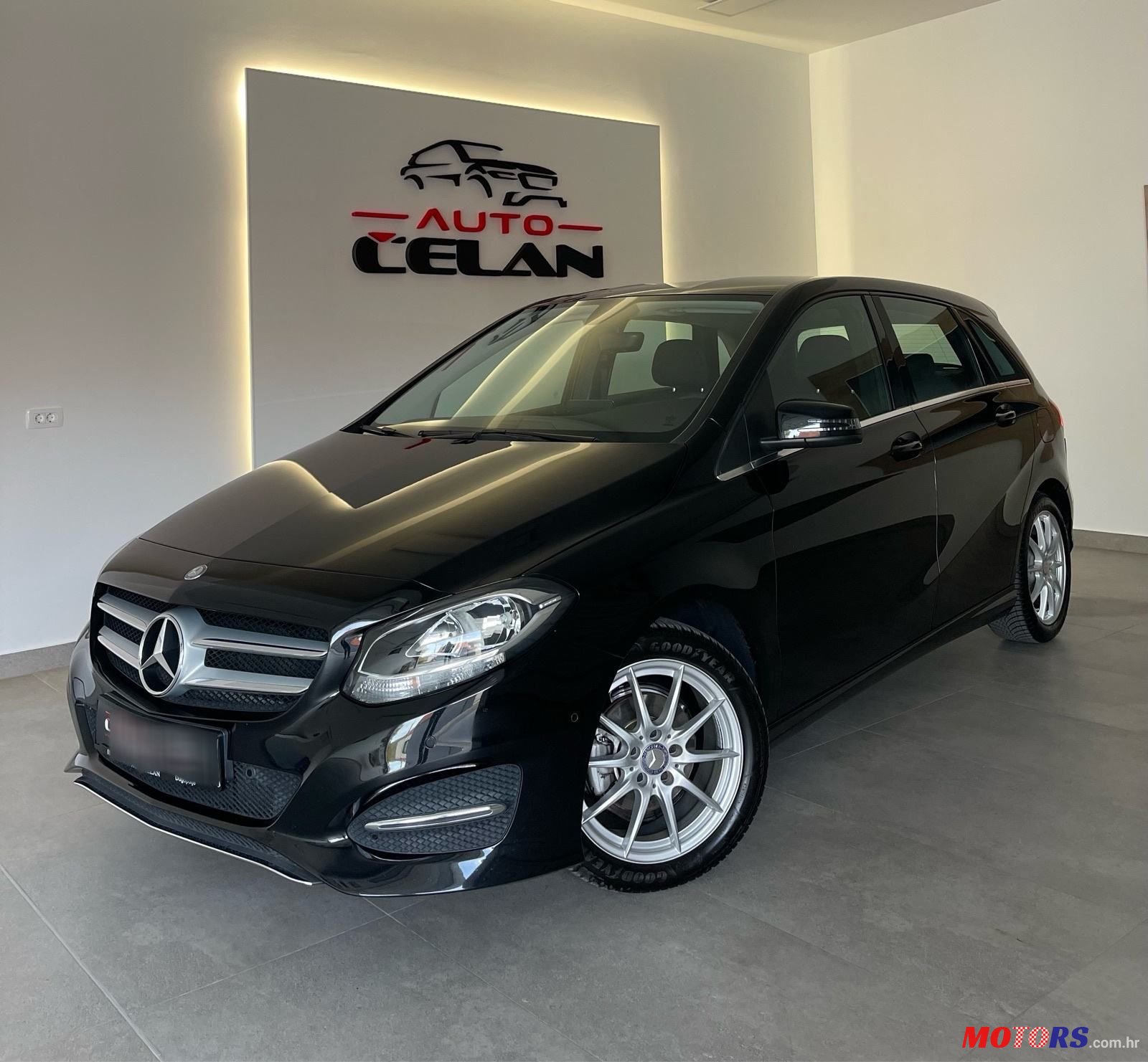 2015' Mercedes-Benz B-Klasa 180 Cdi photo #3