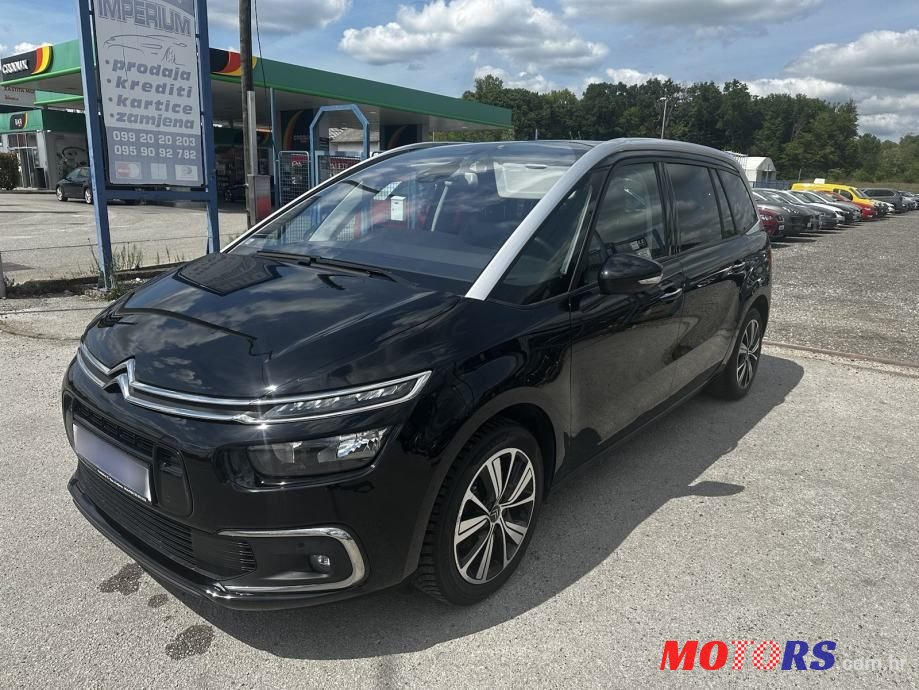 2017' Citroen C4 Grand Picasso photo #1
