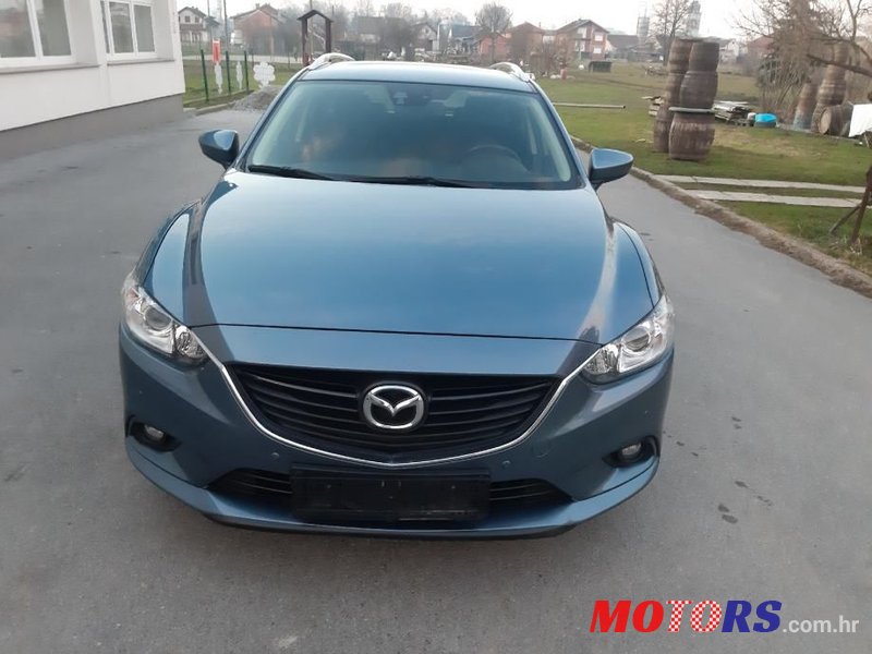 2015' Mazda 6 Sport Combi photo #3