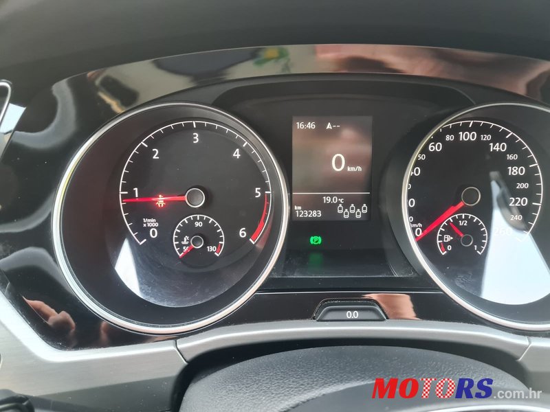 2017' Volkswagen Touran 1,6 Tdi photo #6