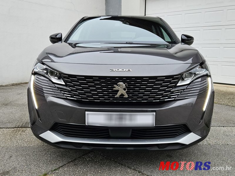 2023' Peugeot 3008 1,2 photo #2