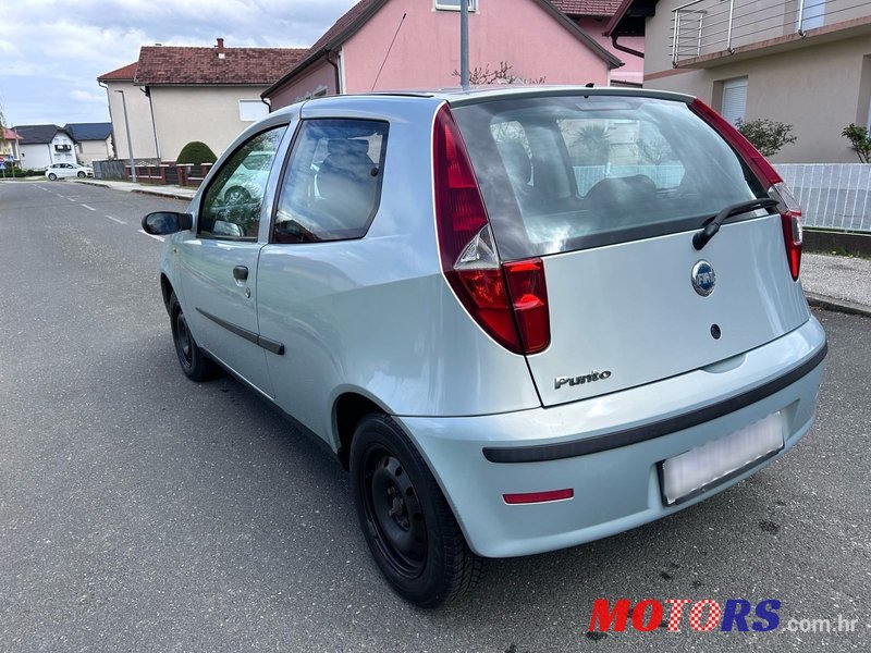 2005' Fiat Punto 1,2 photo #5