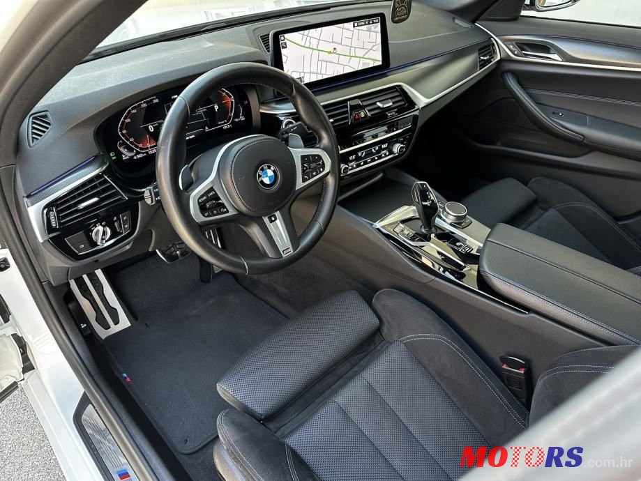 2021' BMW Serija 5 520D photo #5