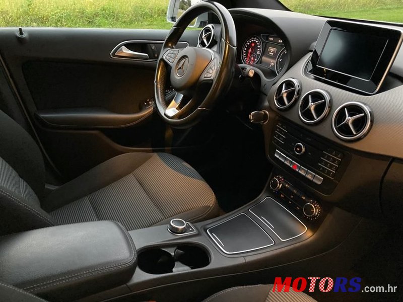 2015' Mercedes-Benz B-Klasa 180 Cdi photo #6