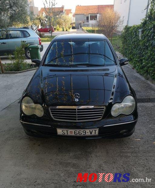 2001' Mercedes-Benz C-Klasa 200 photo #1