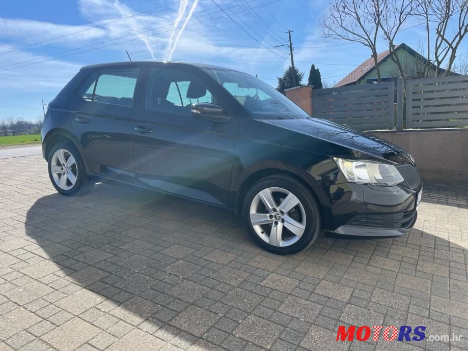 2017' Skoda Fabia 1,0 photo #2