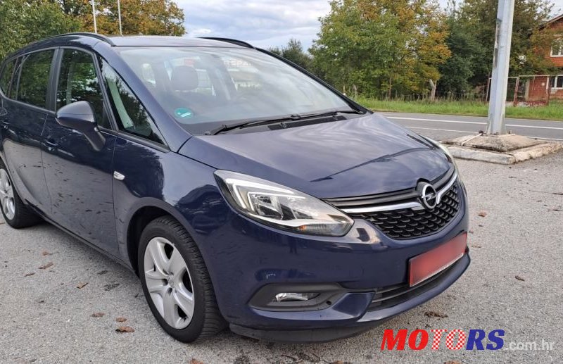2017' Opel Zafira 1.6 Cdti photo #3