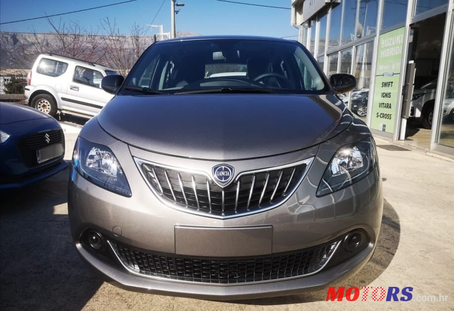 2022' Lancia Ypsilon 1.0 photo #4