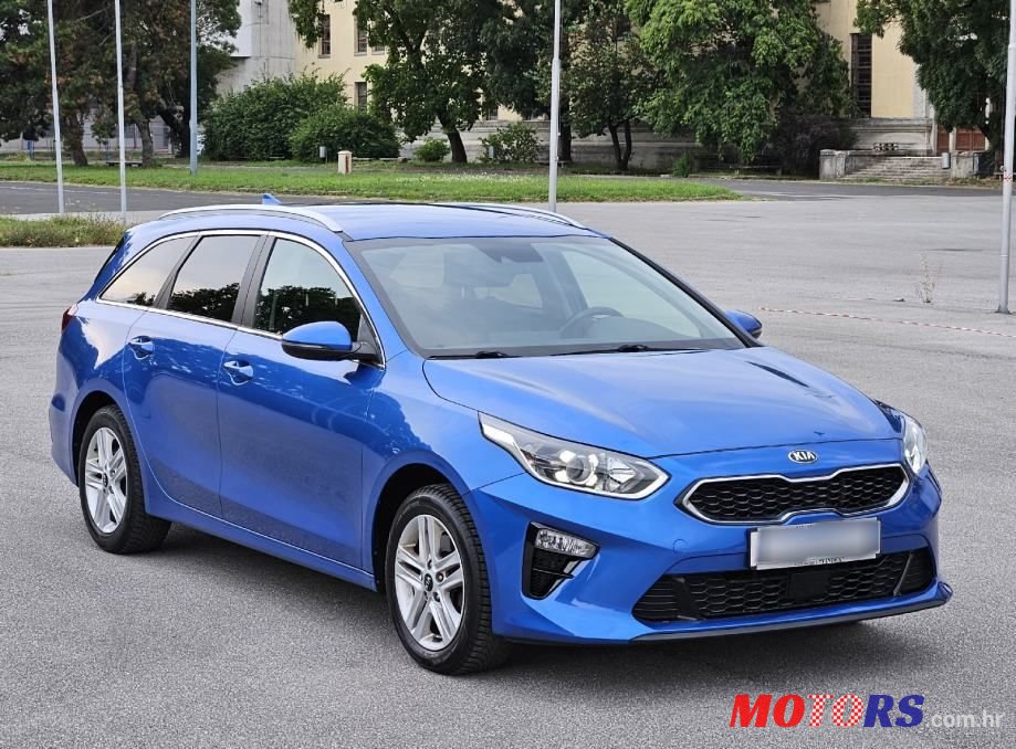 2020' Kia Ceed Sportswagon photo #1