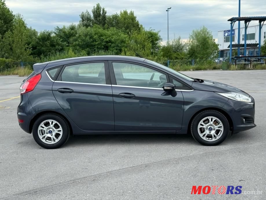 2014' Ford Fiesta 1,6 photo #4