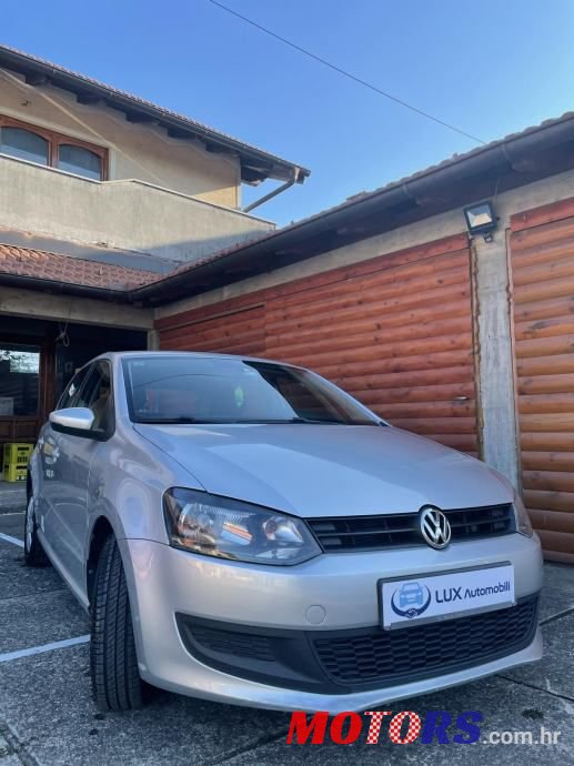 2013' Volkswagen Polo 1,6 Tdi photo #1