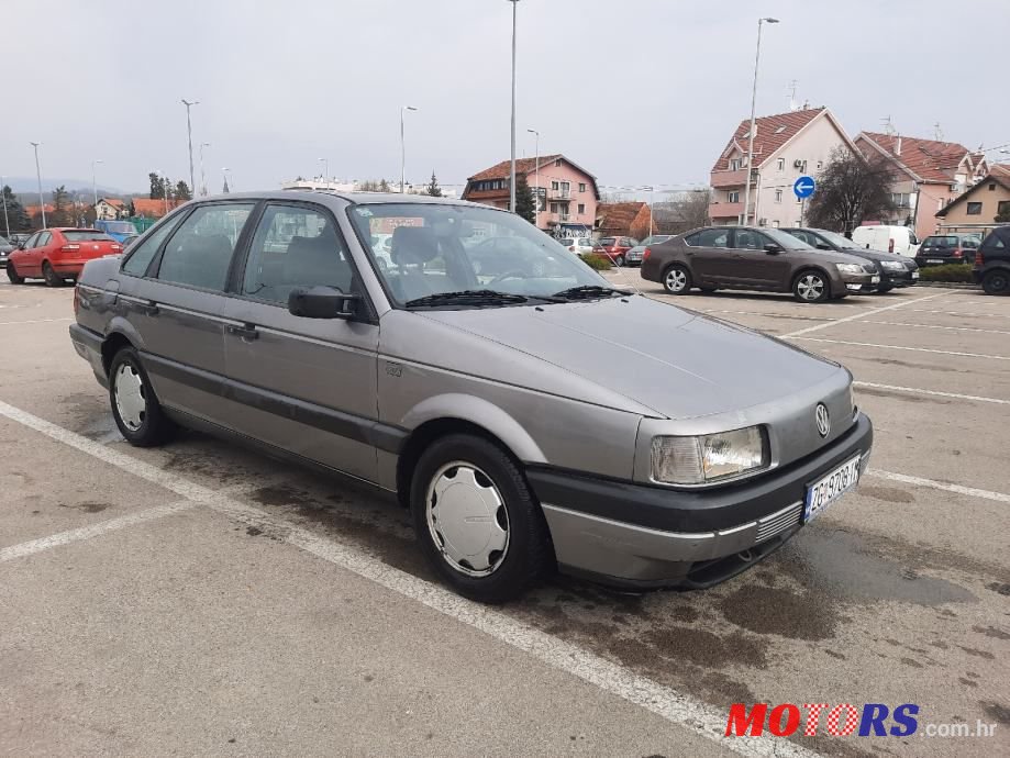1991' Volkswagen Passat Cl Td photo #1