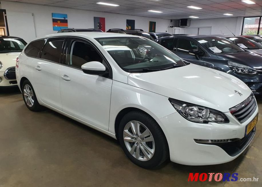 2016' Peugeot 308 1,6 Bluehdi photo #1