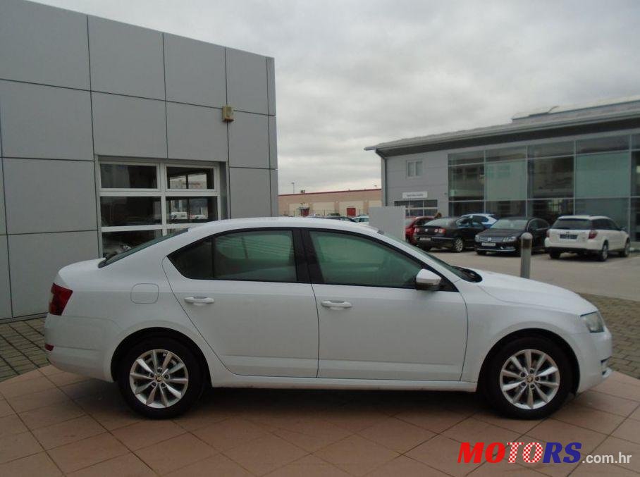2016' Skoda Octavia 1,6 Tdi photo #1