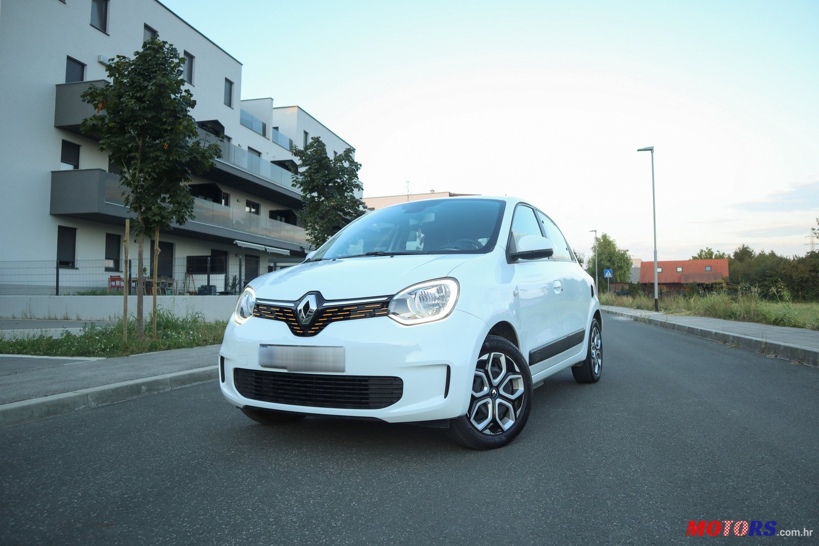 2022' Renault Twingo Z.E. photo #3