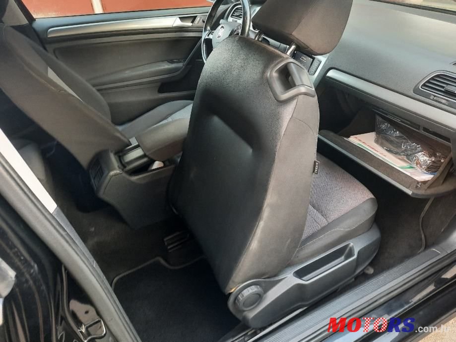 2015' Volkswagen Golf 7 photo #4