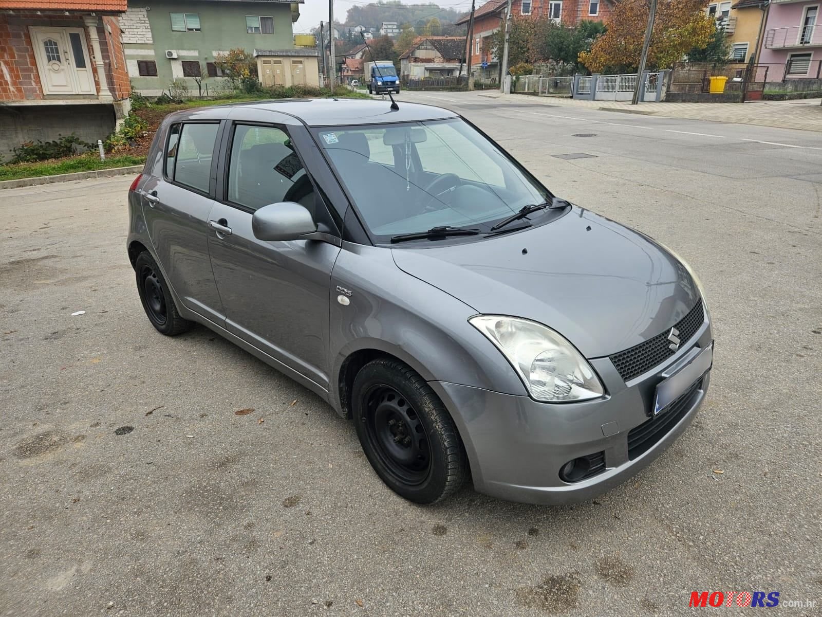 2010' Suzuki Swift 1,3 photo #1
