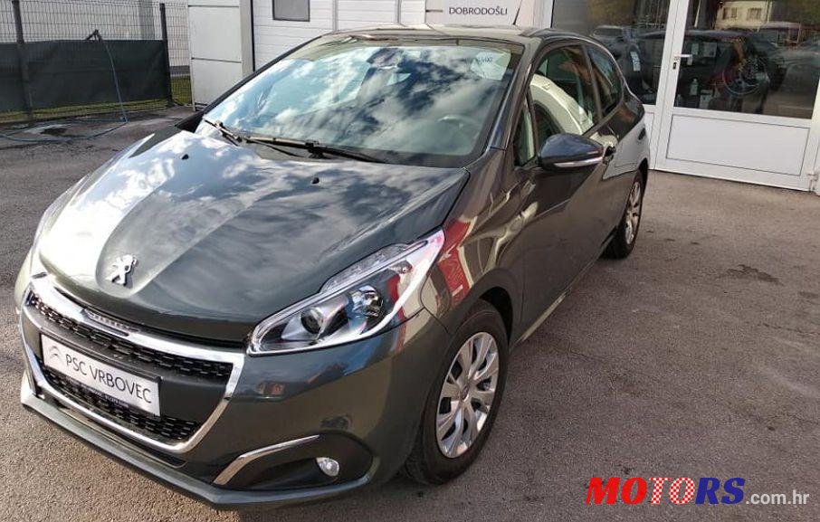 2016' Peugeot 208 1,2 Puretech photo #2
